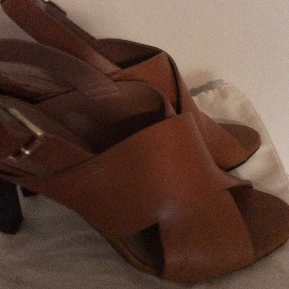 BCBG- Pascal - Picture 3 of 5